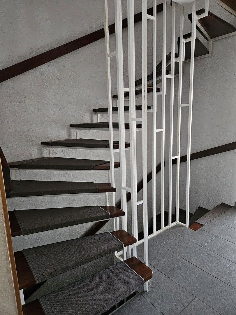 Prodej domu 125 m², pozemek 326 m², Bad Homburg vor der Höhe, Hessen Prodej domu 125 m², pozemek 326 m², Bad Homburg vor der Höhe, Hessen