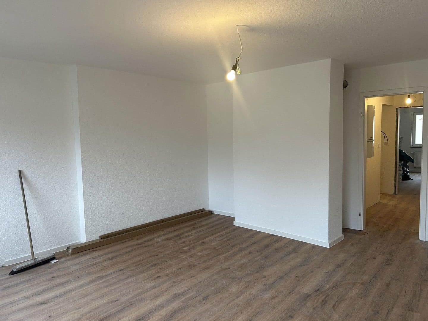 Pronájem bytu 4+1 115 m², Wörrstadt, Porýní-Falc Pronájem bytu 4+1 115 m², Wörrstadt, Porýní-Falc
