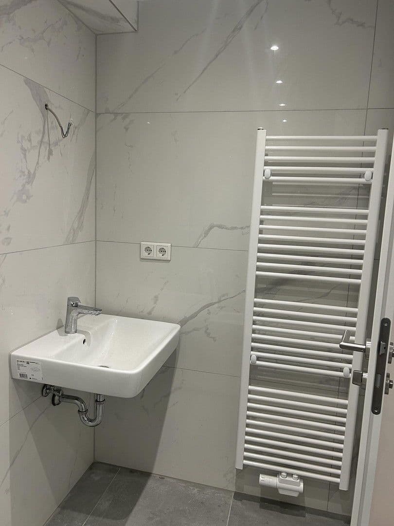 Pronájem bytu 4+1 115 m², Wörrstadt, Porýní-Falc Pronájem bytu 4+1 115 m², Wörrstadt, Porýní-Falc