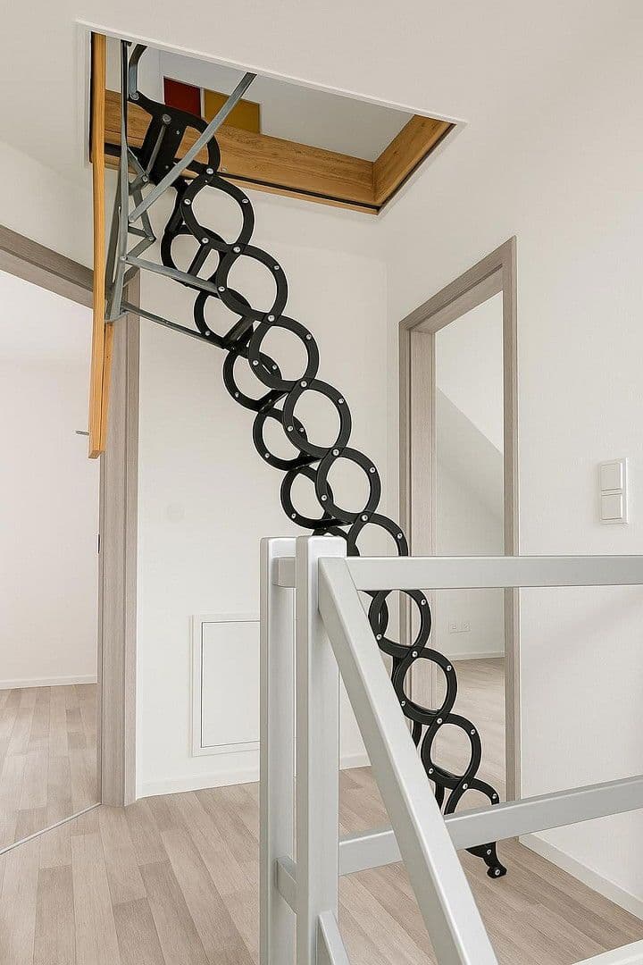 Prodej domu 156 m², pozemek 231 m², Hemer, Severní Porýní-Vestfálsko Prodej domu 156 m², pozemek 231 m², Hemer, Severní Porýní-Vestfálsko