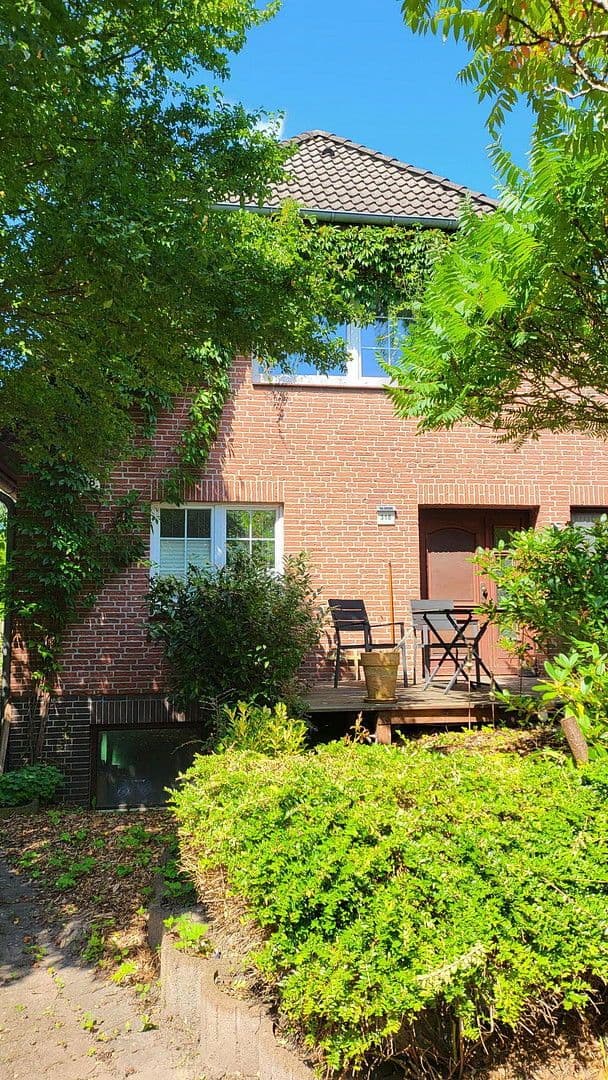 Prodej domu 165 m², pozemek 684 m², Hamburg, Hamburg Prodej domu 165 m², pozemek 684 m², Hamburg, Hamburg