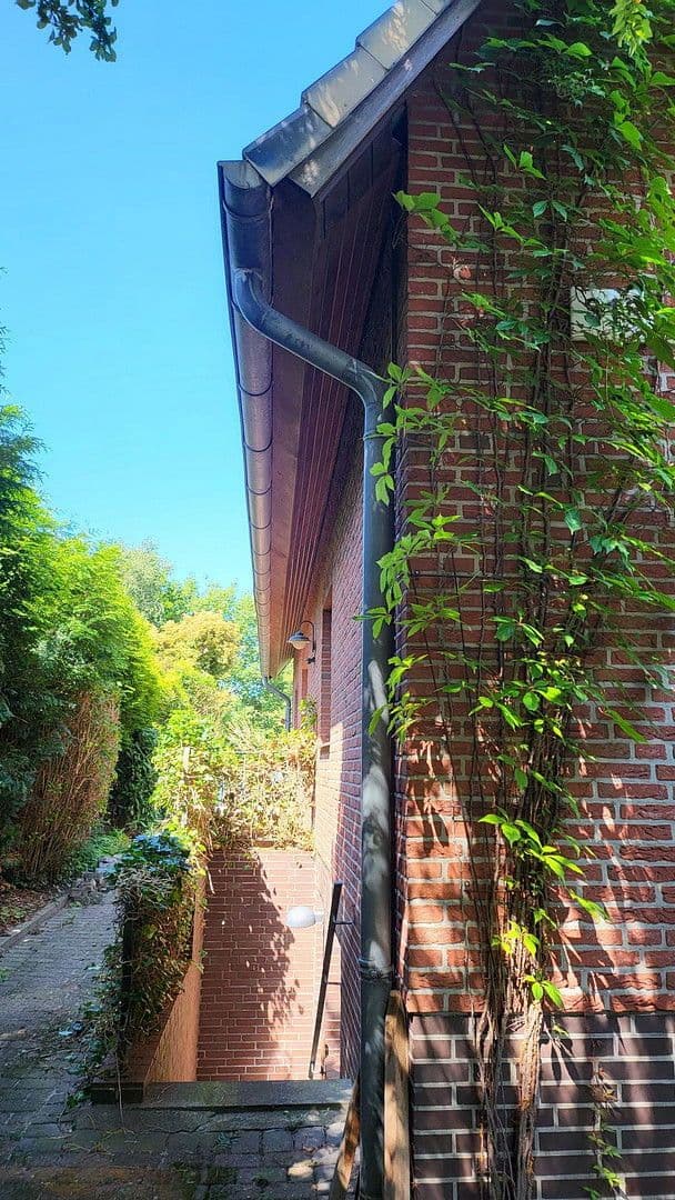 Prodej domu 165 m², pozemek 684 m², Hamburg, Hamburg Prodej domu 165 m², pozemek 684 m², Hamburg, Hamburg