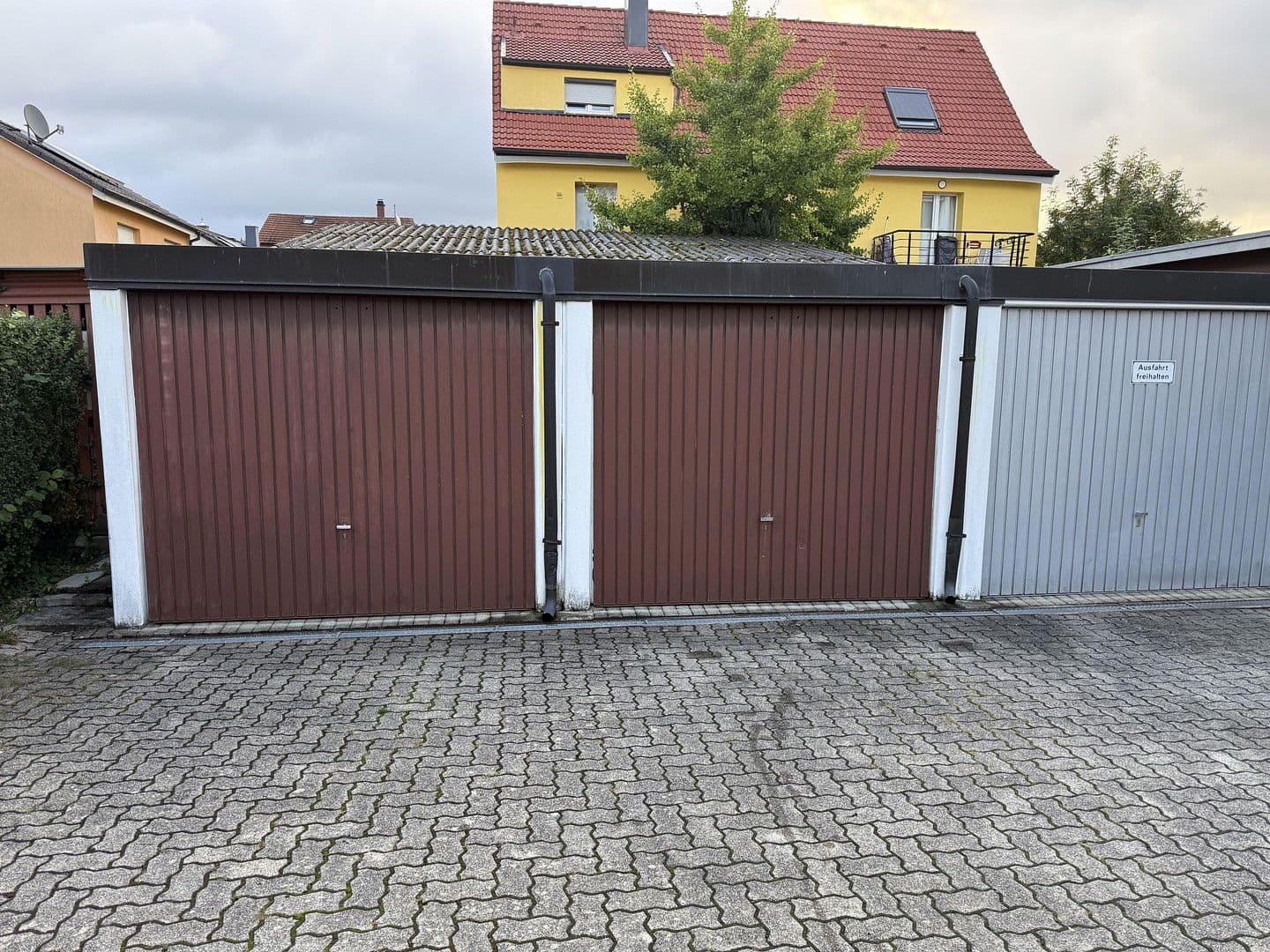 Prodej domu 140 m², pozemek 420 m², Lörrach, Bádensko-Württembersko Prodej domu 140 m², pozemek 420 m², Lörrach, Bádensko-Württembersko