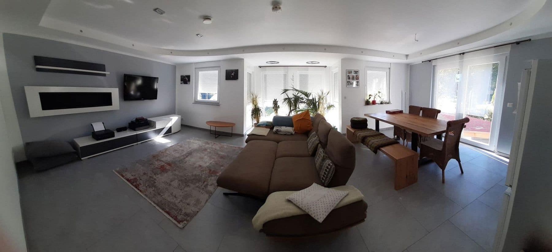 Prodej domu 185 m², pozemek 508 m², Talblick 2, Vöhrenbach, Bádensko-Württembersko Prodej domu 185 m², pozemek 508 m², Talblick 2, Vöhrenbach, Bádensko-Württembersko