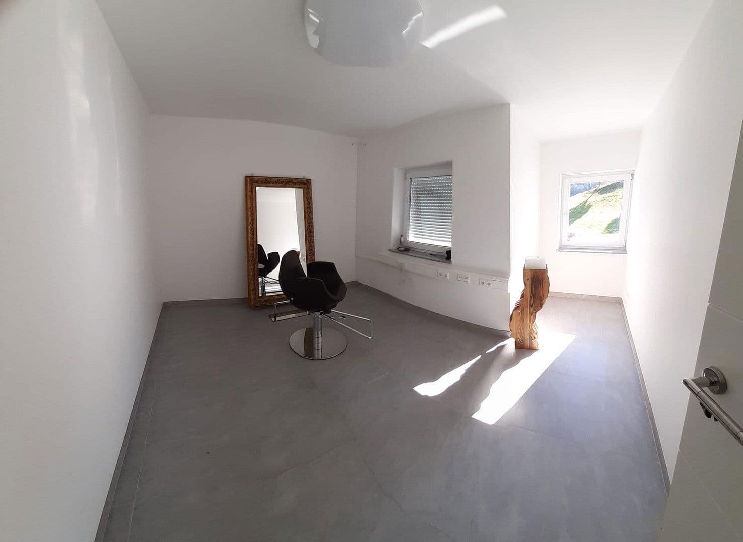 Prodej domu 185 m², pozemek 508 m², Talblick 2, Vöhrenbach, Bádensko-Württembersko Prodej domu 185 m², pozemek 508 m², Talblick 2, Vöhrenbach, Bádensko-Württembersko