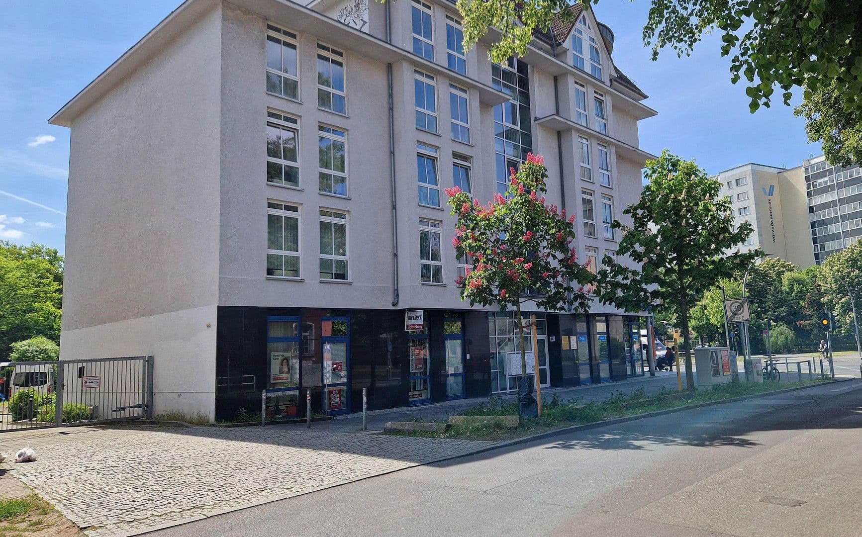 Prodej bytu 3+1 140 m², Alfred-Kowalke-Str.14, Berlin, Berlín Prodej bytu 3+1 140 m², Alfred-Kowalke-Str.14, Berlin, Berlín