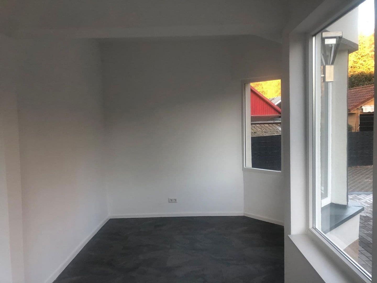Pronájem domu 184 m², pozemek 1.300 m², Berlin, Berlín Pronájem domu 184 m², pozemek 1.300 m², Berlin, Berlín