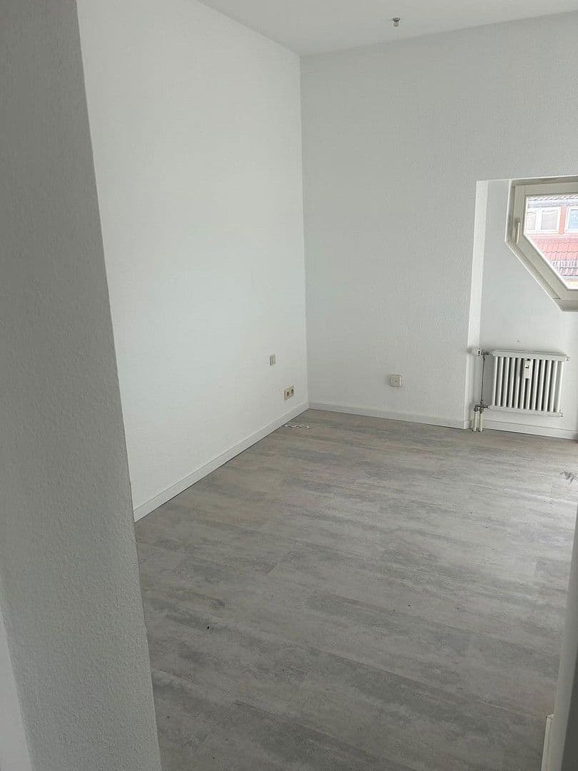 Pronájem bytu 2+1 76 m², Worms, Porýní-Falc Pronájem bytu 2+1 76 m², Worms, Porýní-Falc