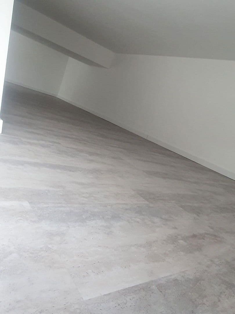 Pronájem bytu 2+1 76 m², Worms, Porýní-Falc Pronájem bytu 2+1 76 m², Worms, Porýní-Falc