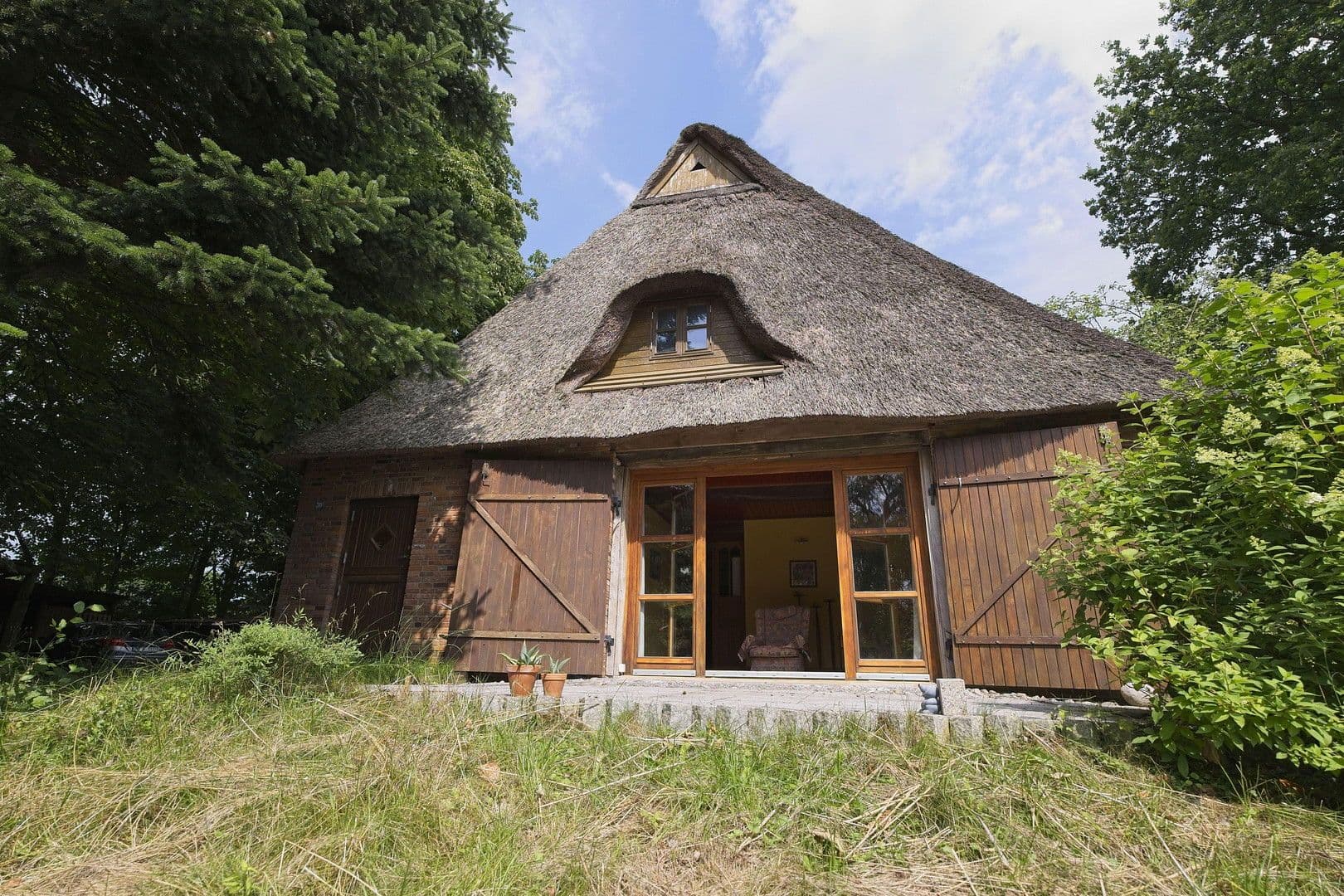 Prodej domu 126 m², pozemek 3.600 m², Hochdonn, Šlesvicko-Holštýnsko Prodej domu 126 m², pozemek 3.600 m², Hochdonn, Šlesvicko-Holštýnsko