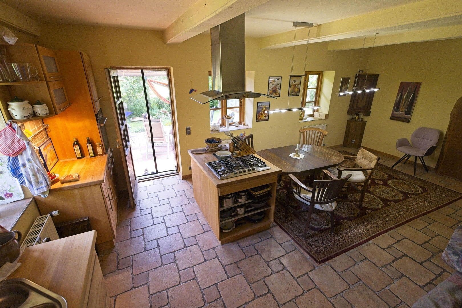 Prodej domu 126 m², pozemek 3.600 m², Hochdonn, Šlesvicko-Holštýnsko Prodej domu 126 m², pozemek 3.600 m², Hochdonn, Šlesvicko-Holštýnsko