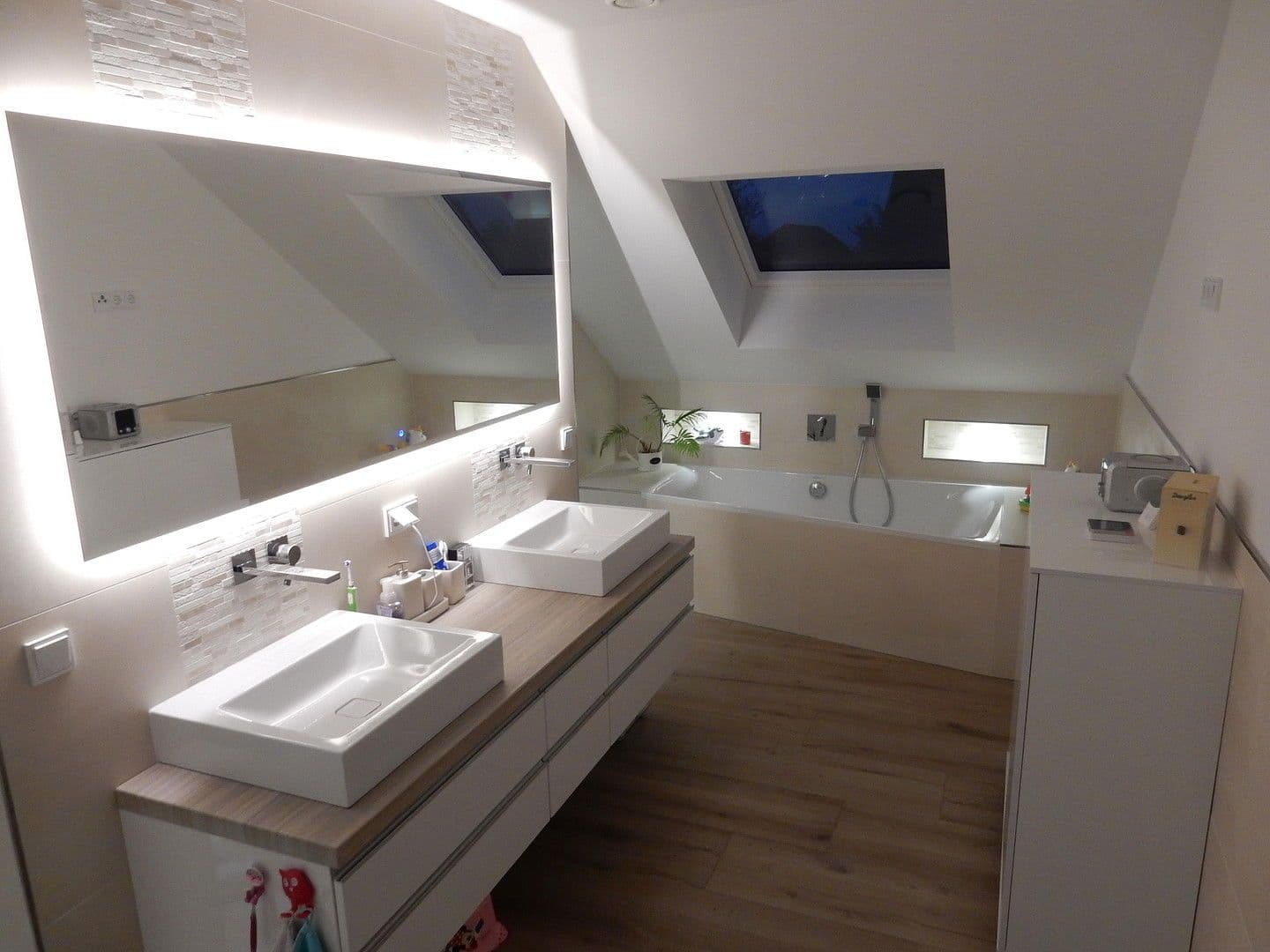 Prodej domu 189 m², pozemek 794 m², Erftstadt, Severní Porýní-Vestfálsko Prodej domu 189 m², pozemek 794 m², Erftstadt, Severní Porýní-Vestfálsko