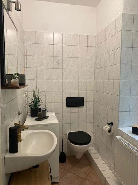 Pronájem bytu 3+1 50 m², Talstraße 2, Wolkenstein, Sasko Pronájem bytu 3+1 50 m², Talstraße 2, Wolkenstein, Sasko