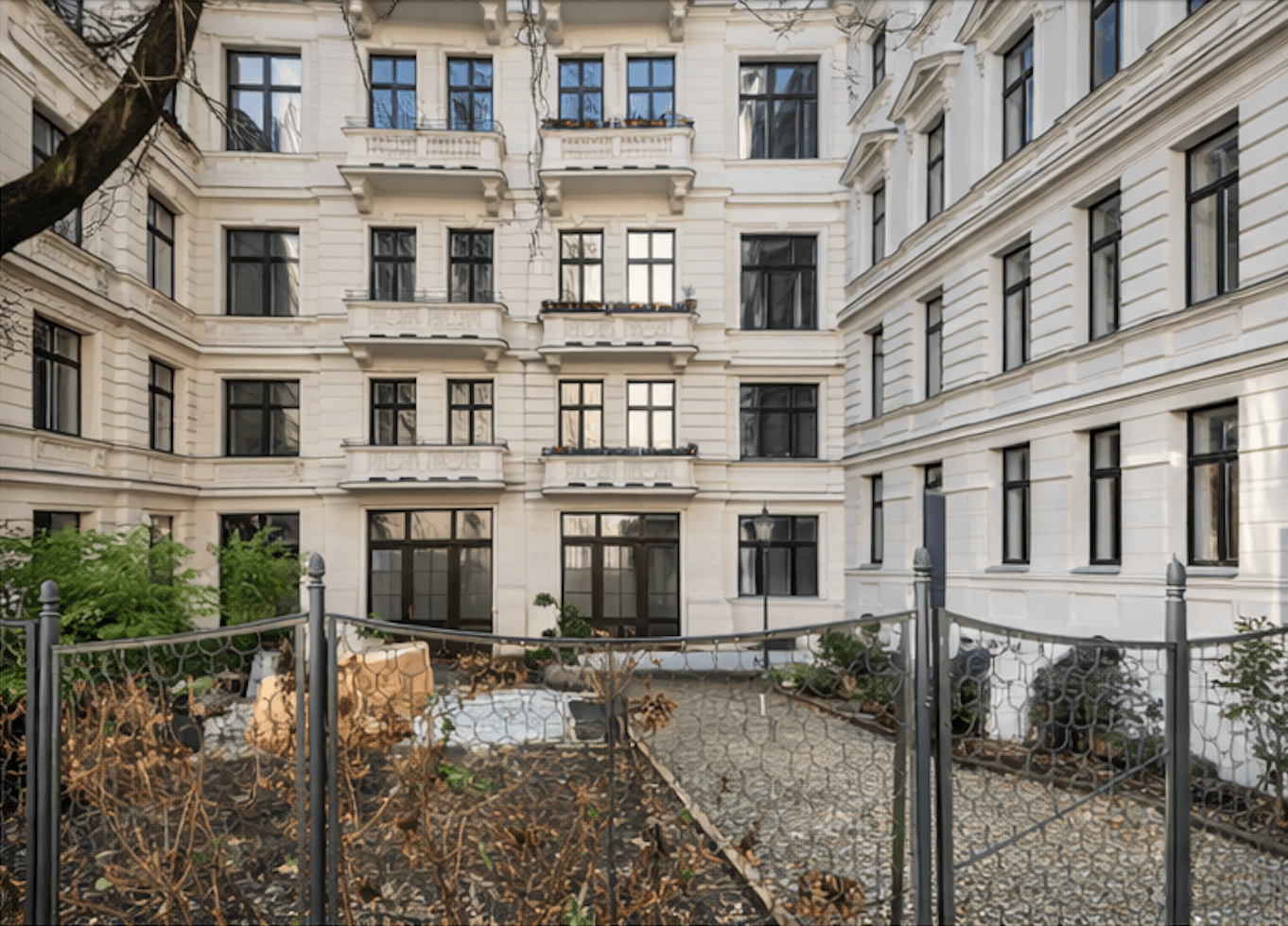 Pronájem kanceláře 200 m², Friedrichshain-Kreuzberg - Kreuzberg, Berlín Pronájem kanceláře 200 m², Friedrichshain-Kreuzberg - Kreuzberg, Berlín
