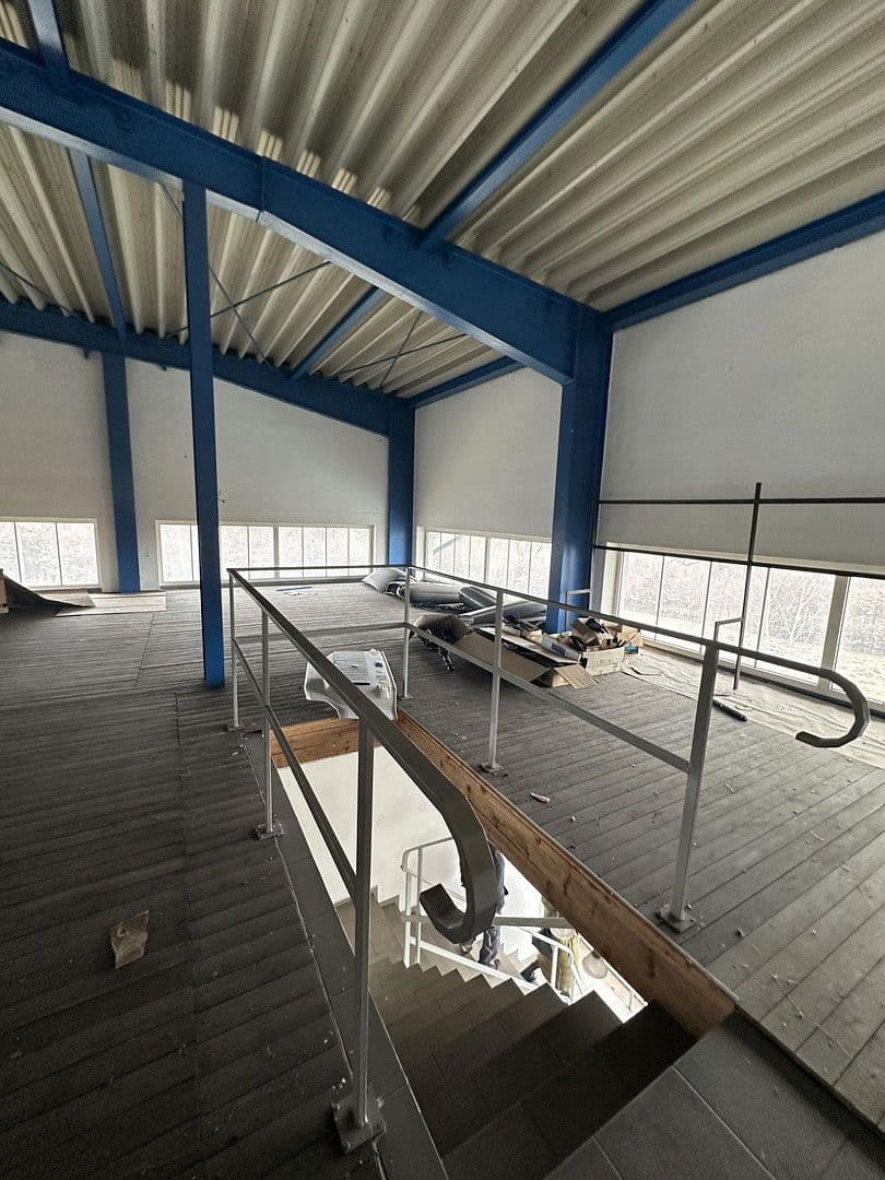 Pronájem nebytového prostoru 21.000 m², Hauptstraße 38, Rom, Mecklenburg-Vorpommern Pronájem nebytového prostoru 21.000 m², Hauptstraße 38, Rom, Mecklenburg-Vorpommern