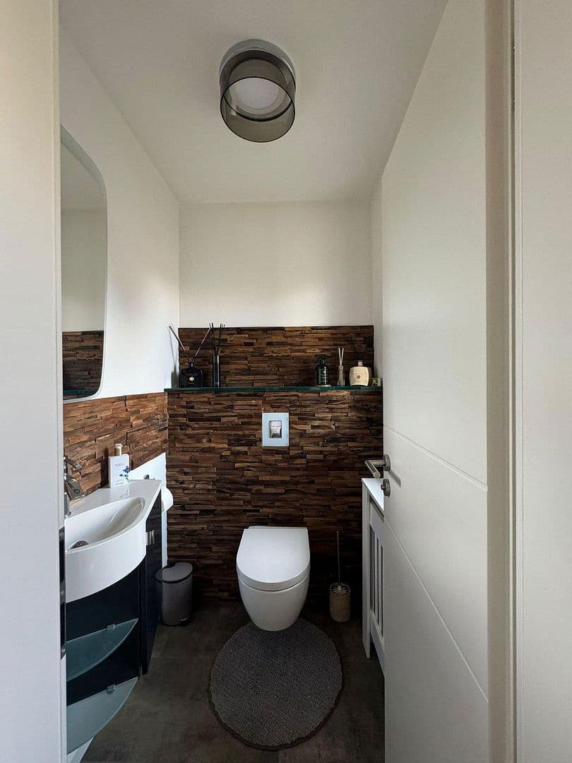 Prodej domu 177 m², pozemek 475 m², Hoppegarten, Braniborsko Prodej domu 177 m², pozemek 475 m², Hoppegarten, Braniborsko