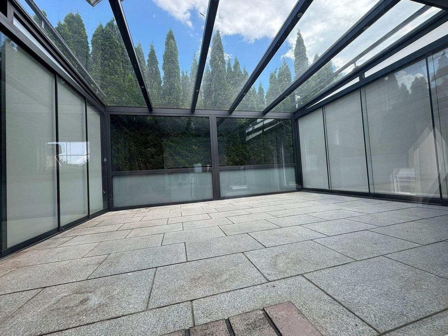 Prodej domu 177 m², pozemek 475 m², Hoppegarten, Braniborsko Prodej domu 177 m², pozemek 475 m², Hoppegarten, Braniborsko