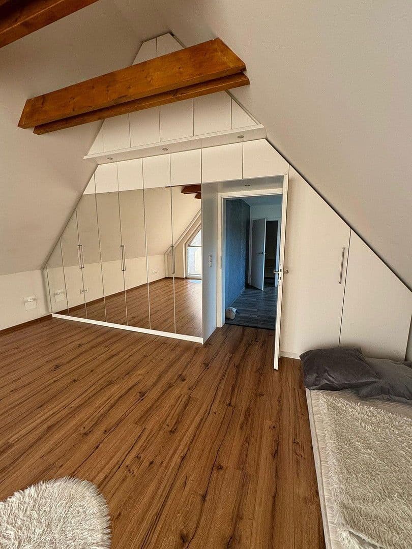 Prodej domu 177 m², pozemek 475 m², Hoppegarten, Braniborsko Prodej domu 177 m², pozemek 475 m², Hoppegarten, Braniborsko