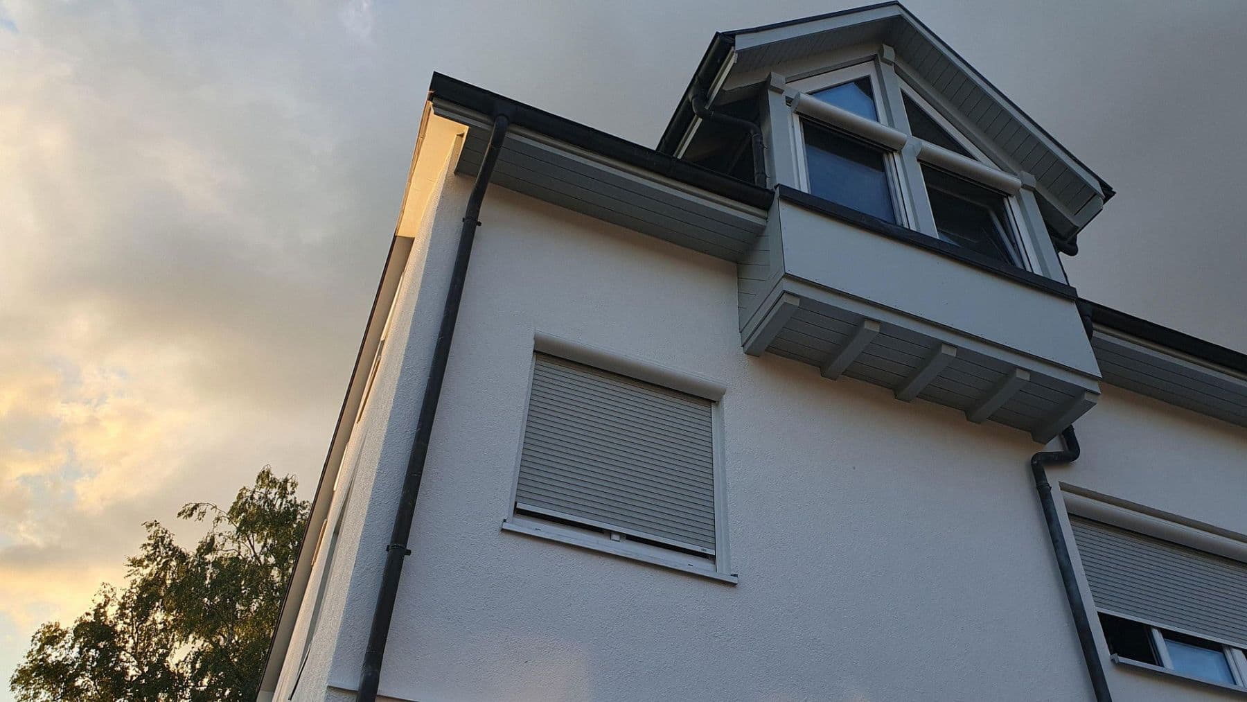 Pronájem bytu 2+kk 87 m², Rheinstraße 14, Gailingen am Hochrhein, Bádensko-Württembersko Pronájem bytu 2+kk 87 m², Rheinstraße 14, Gailingen am Hochrhein, Bádensko-Württembersko