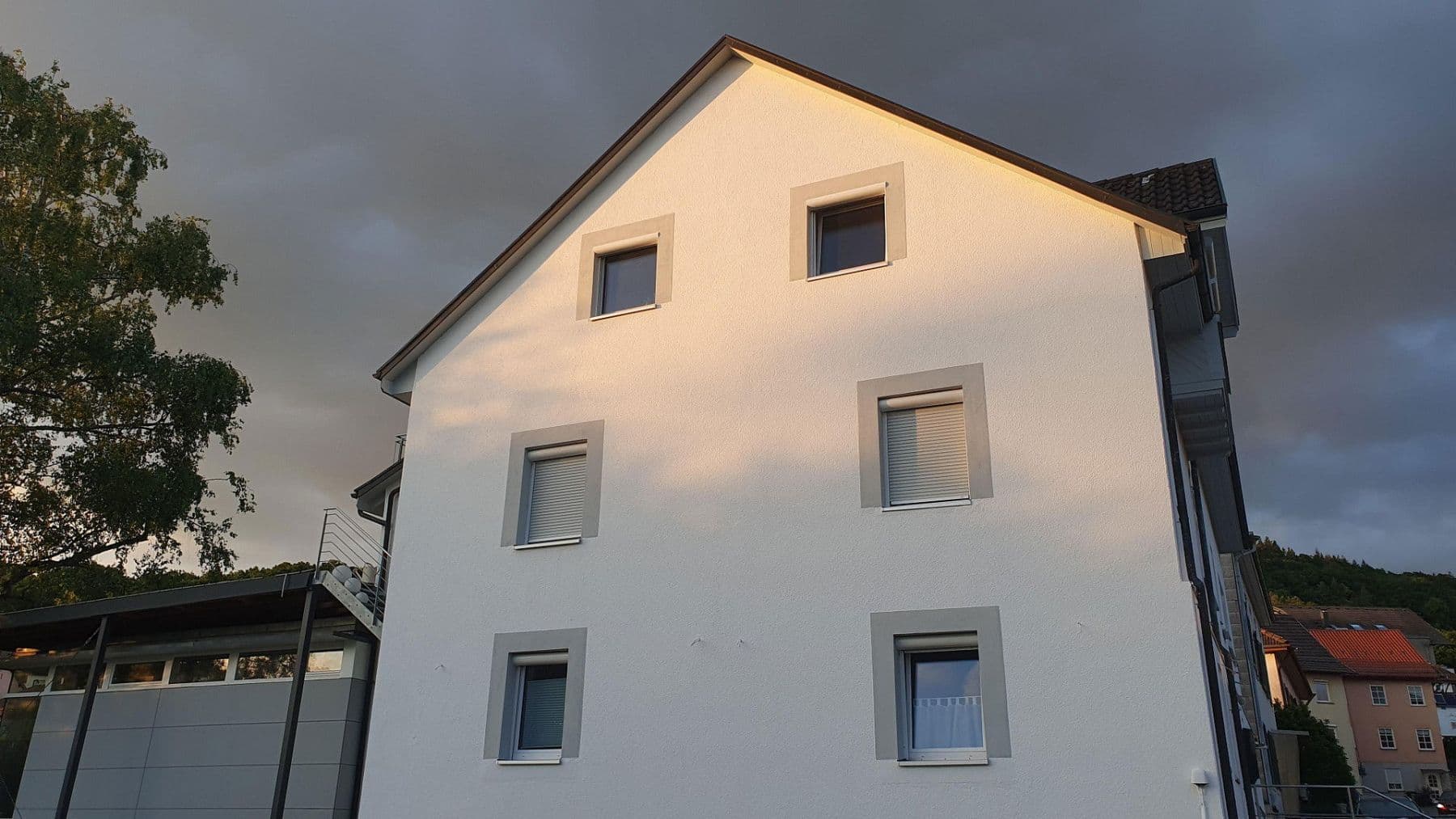 Pronájem bytu 2+kk 87 m², Rheinstraße 14, Gailingen am Hochrhein, Bádensko-Württembersko Pronájem bytu 2+kk 87 m², Rheinstraße 14, Gailingen am Hochrhein, Bádensko-Württembersko