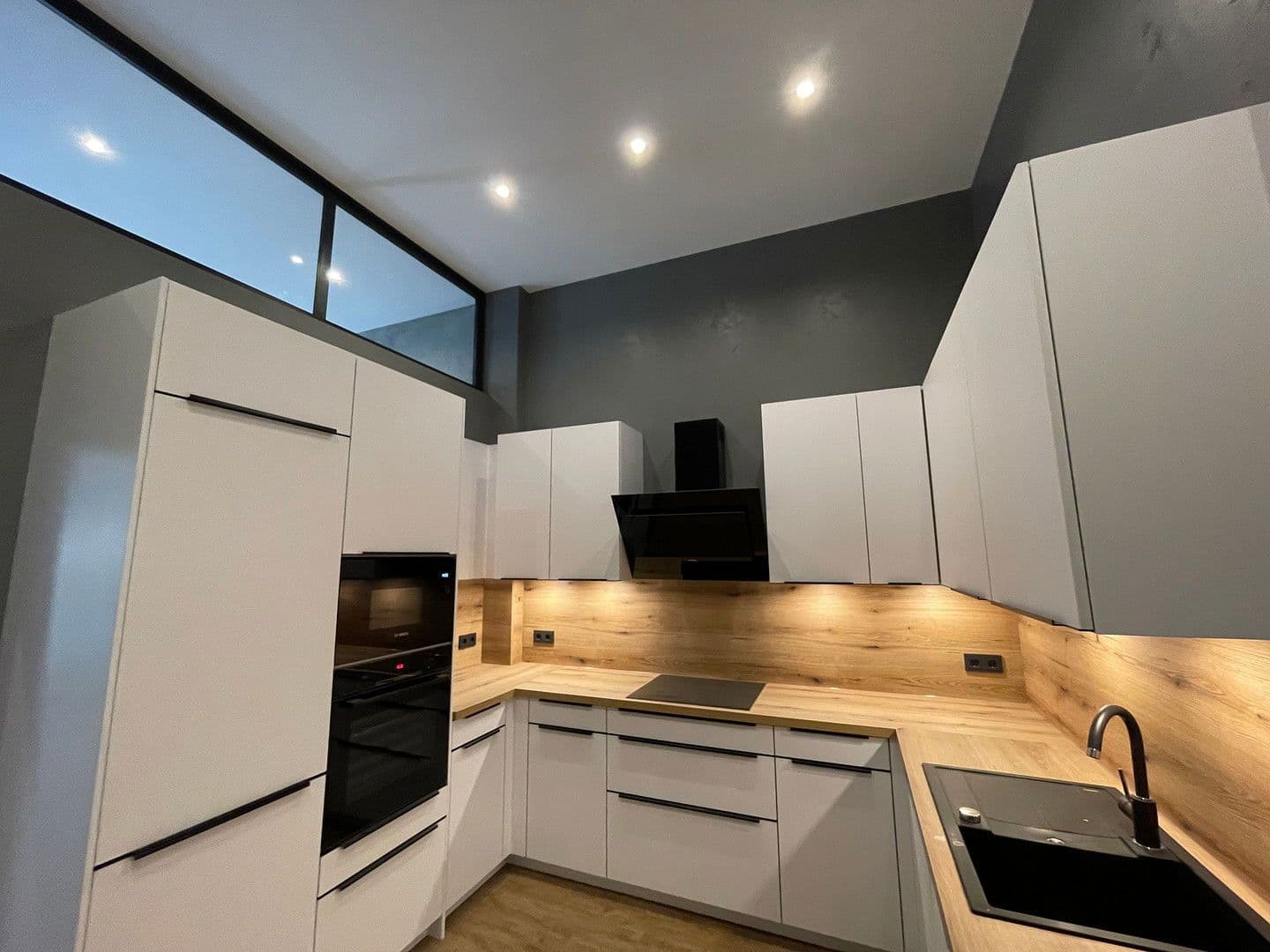 Pronájem bytu 2+1 62 m², Sorthmannweg 9, Hamburg, Hamburg Pronájem bytu 2+1 62 m², Sorthmannweg 9, Hamburg, Hamburg