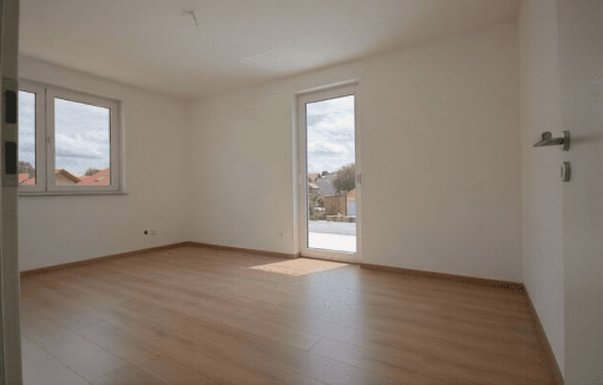 Pronájem bytu 4+1 90 m², Heilbronn / Biberach, Bádensko-Württembersko Pronájem bytu 4+1 90 m², Heilbronn / Biberach, Bádensko-Württembersko