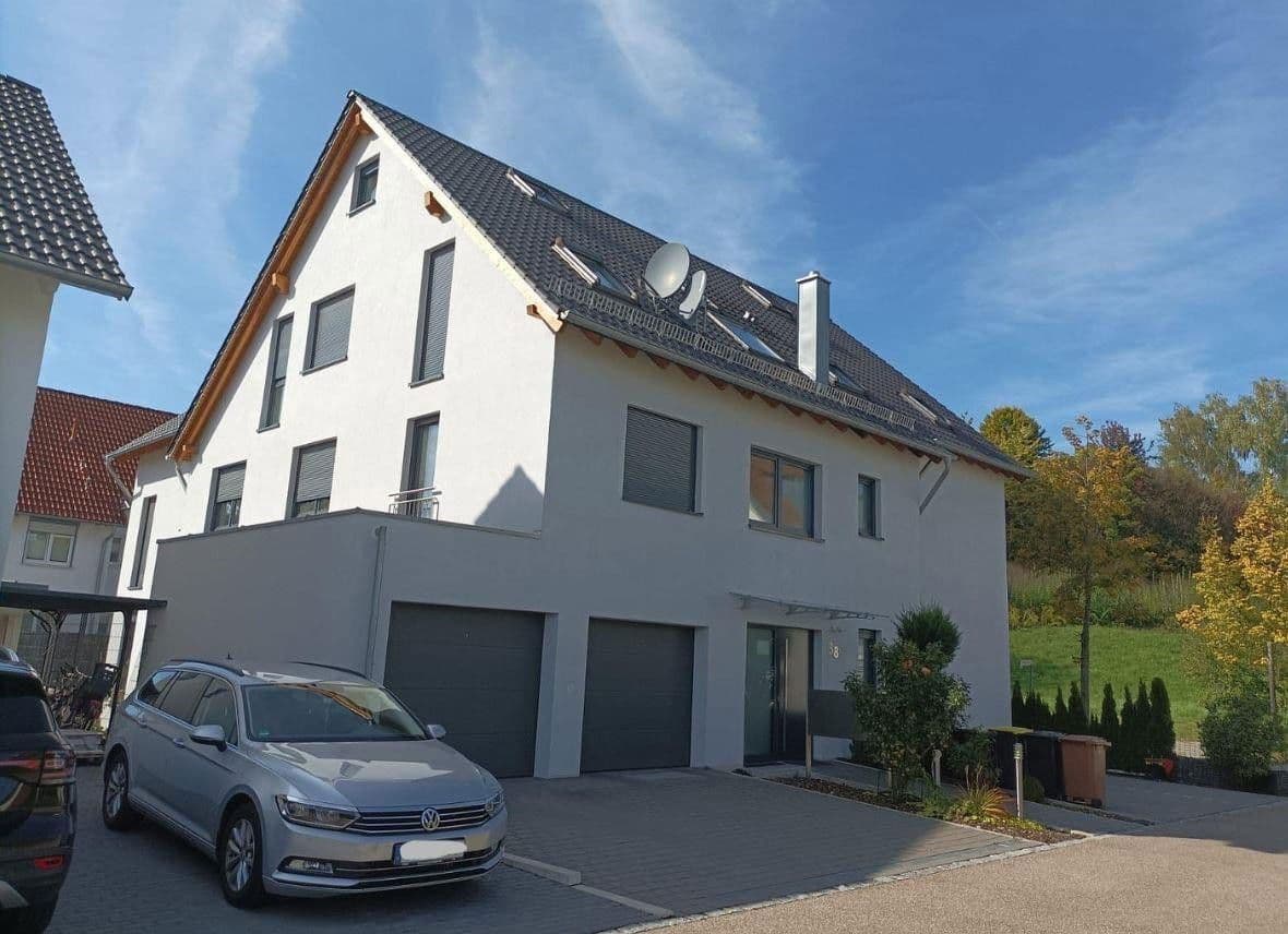 Pronájem bytu 4+1 90 m², Heilbronn / Biberach, Bádensko-Württembersko Pronájem bytu 4+1 90 m², Heilbronn / Biberach, Bádensko-Württembersko