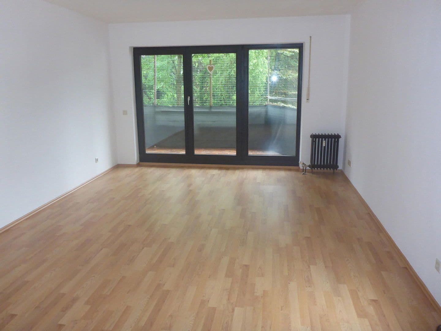 Pronájem bytu 2+1 64 m², Pecher Hauptstr. 76, Wachtberg, Severní Porýní-Vestfálsko Pronájem bytu 2+1 64 m², Pecher Hauptstr. 76, Wachtberg, Severní Porýní-Vestfálsko