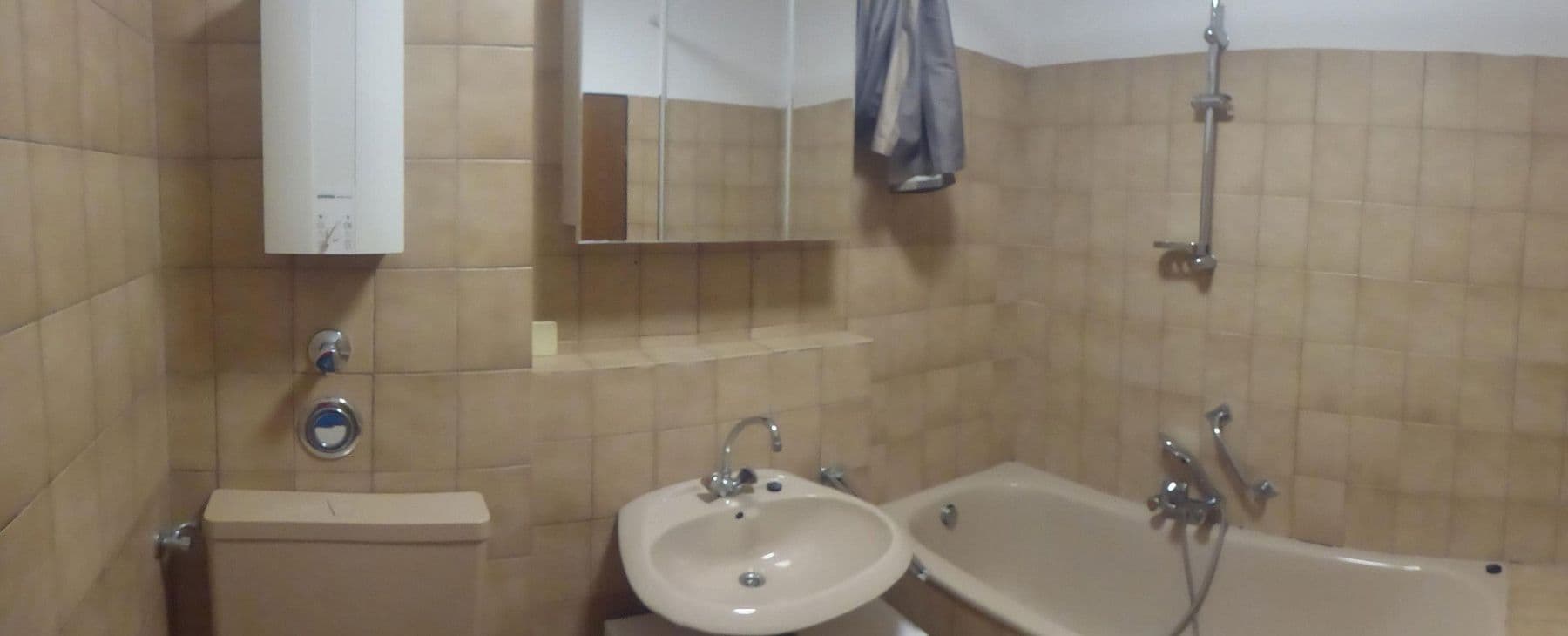 Pronájem bytu 2+1 64 m², Pecher Hauptstr. 76, Wachtberg, Severní Porýní-Vestfálsko Pronájem bytu 2+1 64 m², Pecher Hauptstr. 76, Wachtberg, Severní Porýní-Vestfálsko