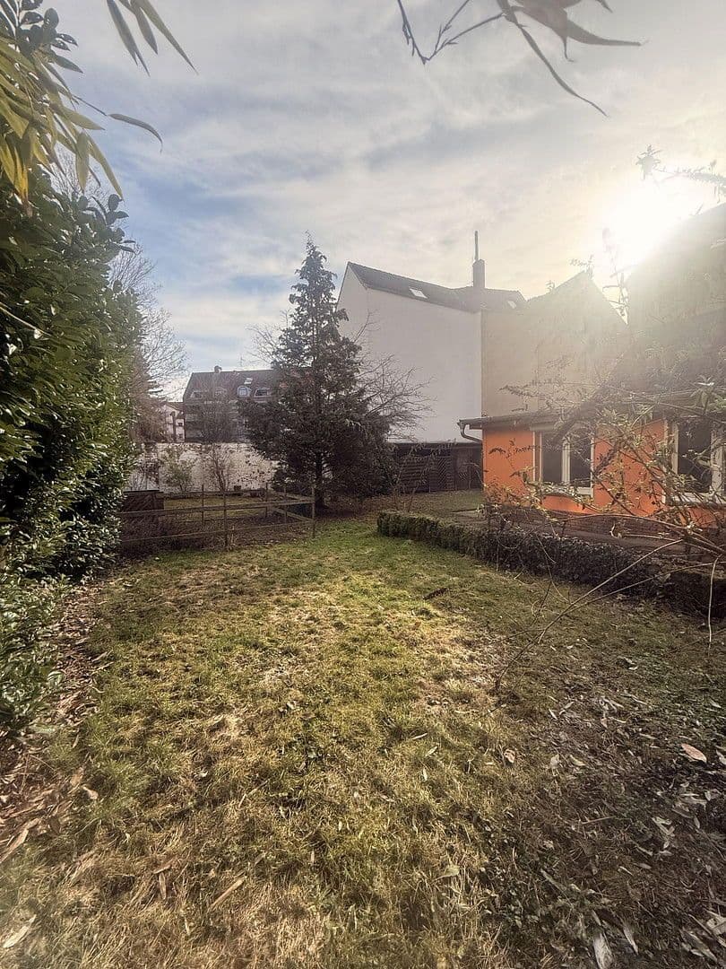 Pronájem domu 180 m², pozemek 500 m², Kapellenstraße 12a, Hannover, Dolní Sasko Pronájem domu 180 m², pozemek 500 m², Kapellenstraße 12a, Hannover, Dolní Sasko