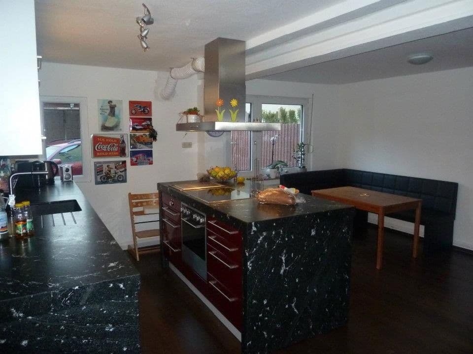 Pronájem domu 180 m², pozemek 500 m², Kapellenstraße 12a, Hannover, Dolní Sasko Pronájem domu 180 m², pozemek 500 m², Kapellenstraße 12a, Hannover, Dolní Sasko