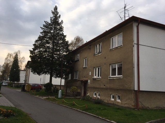 Pronájem bytu 2+1 51 m², Hornická, Orlová, Moravskoslezský kraj Pronájem bytu 2+1 51 m², Hornická, Orlová, Moravskoslezský kraj