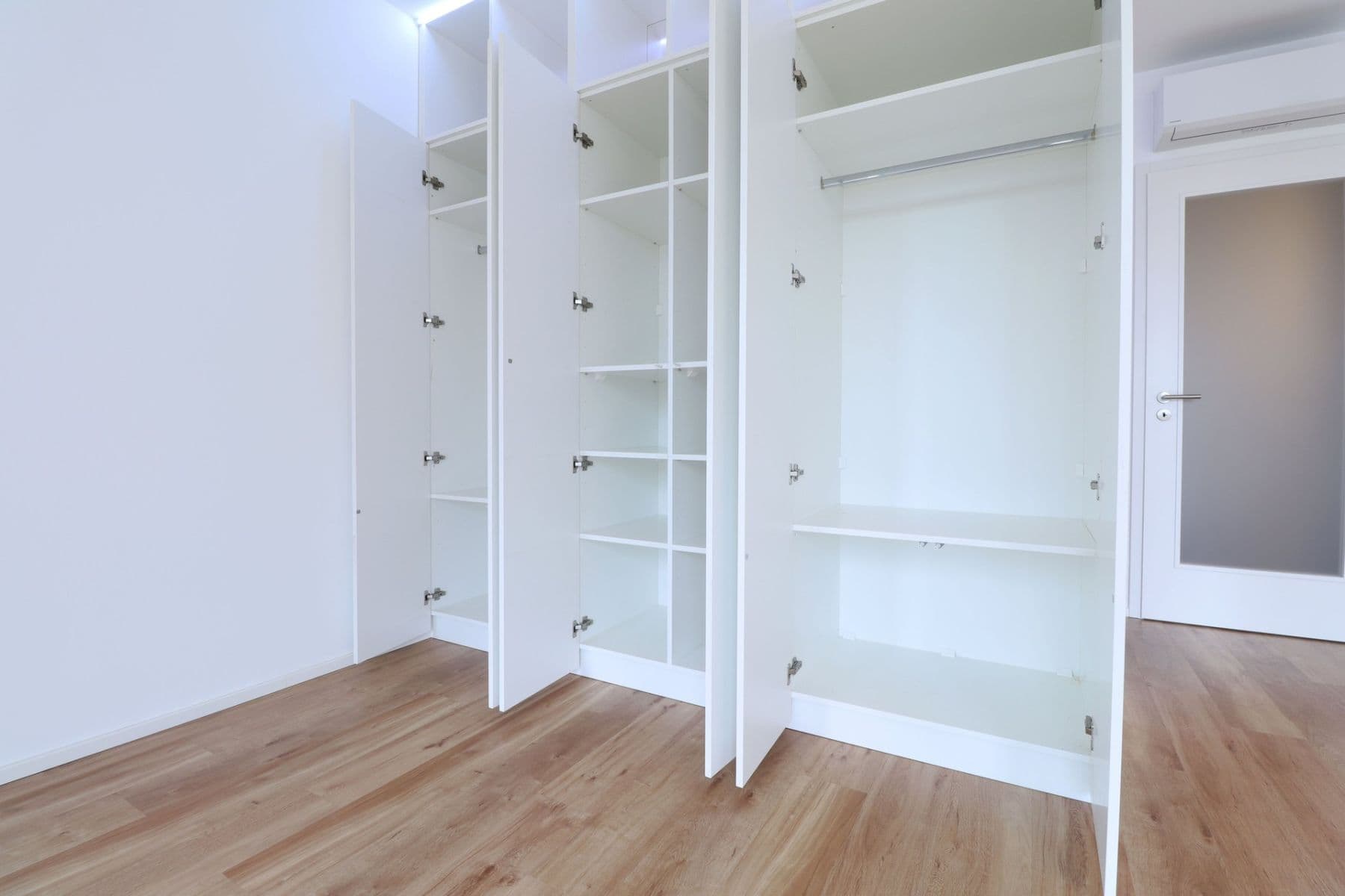 Pronájem bytu 1+kk 47 m², Lihovarská, Praha, Praha Pronájem bytu 1+kk 47 m², Lihovarská, Praha, Praha