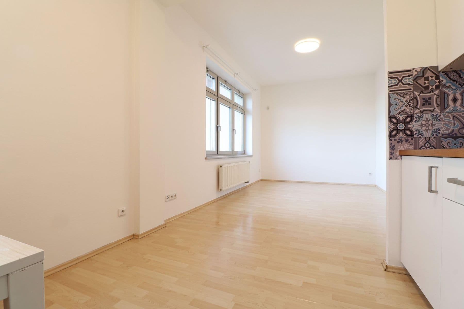 Pronájem bytu 1+kk 34 m², Českomoravská, Praha, Praha Pronájem bytu 1+kk 34 m², Českomoravská, Praha, Praha