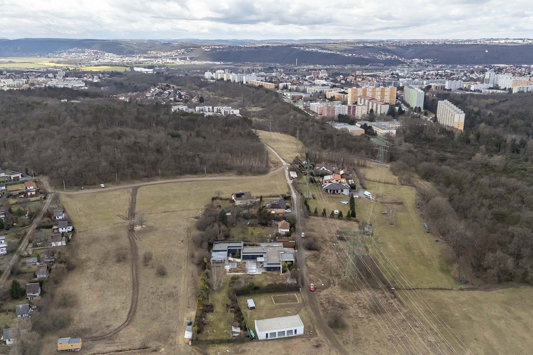Prodej pozemku 890 m², Do Lipin, Praha, Praha Prodej pozemku 890 m², Do Lipin, Praha, Praha