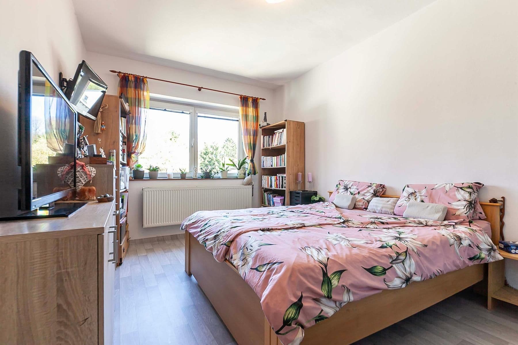 Prodej domu 464 m², pozemek 609 m², náměstí 1. máje, Chrastava, Liberecký kraj Prodej domu 464 m², pozemek 609 m², náměstí 1. máje, Chrastava, Liberecký kraj