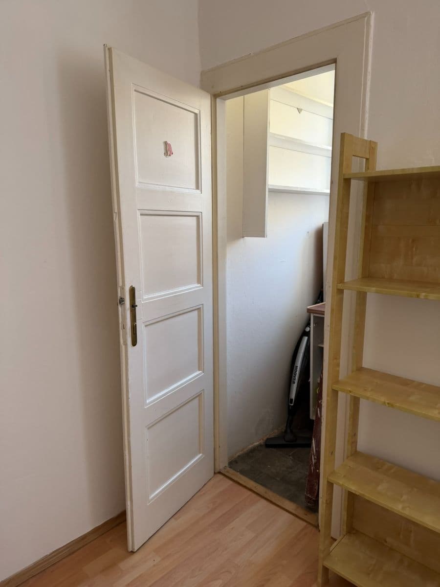 Pronájem bytu 1+kk 35 m², Bartoškova, Praha, Praha Pronájem bytu 1+kk 35 m², Bartoškova, Praha, Praha