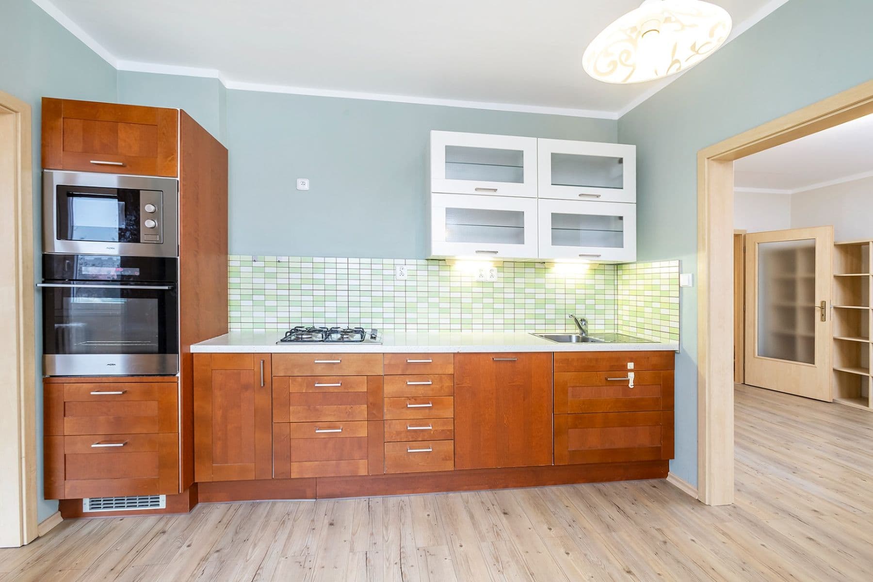 Prodej bytu 2+1 74 m², Luďka Matury, Pardubice, Pardubický kraj Prodej bytu 2+1 74 m², Luďka Matury, Pardubice, Pardubický kraj