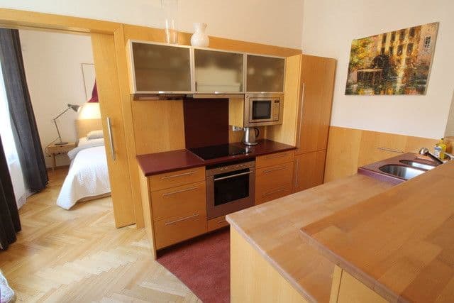 Pronájem bytu 62 m², Dlouhá, Praha, Praha Pronájem bytu 62 m², Dlouhá, Praha, Praha