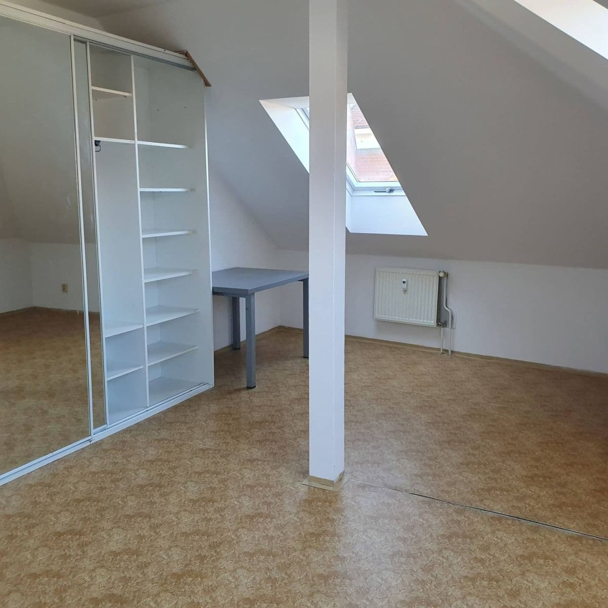 Pronájem bytu 4+kk 140 m², Francouzská, Brno, Jihomoravský kraj Pronájem bytu 4+kk 140 m², Francouzská, Brno, Jihomoravský kraj