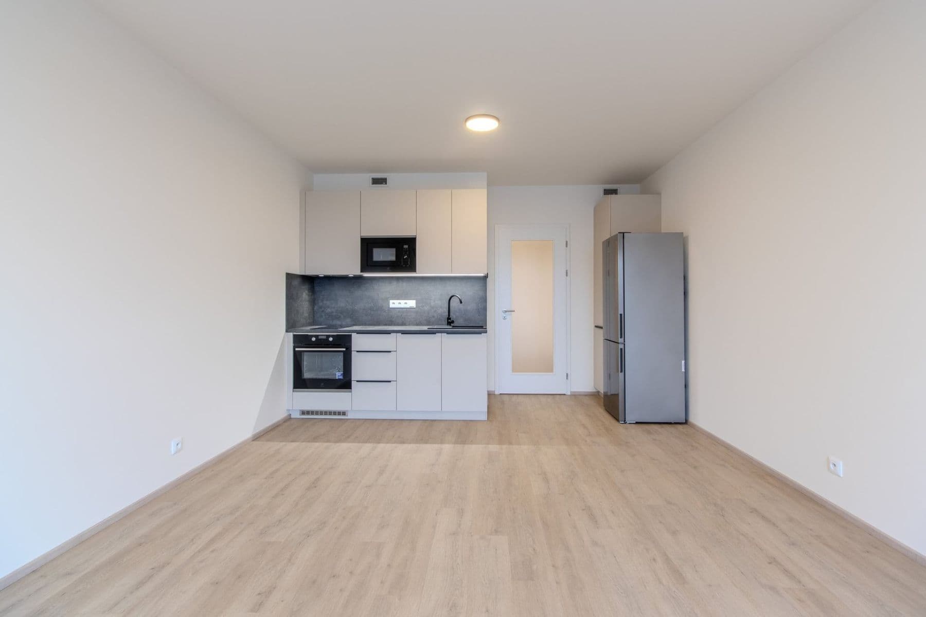 Pronájem bytu 1+kk 33 m², Poděbradská, Praha, Praha Pronájem bytu 1+kk 33 m², Poděbradská, Praha, Praha