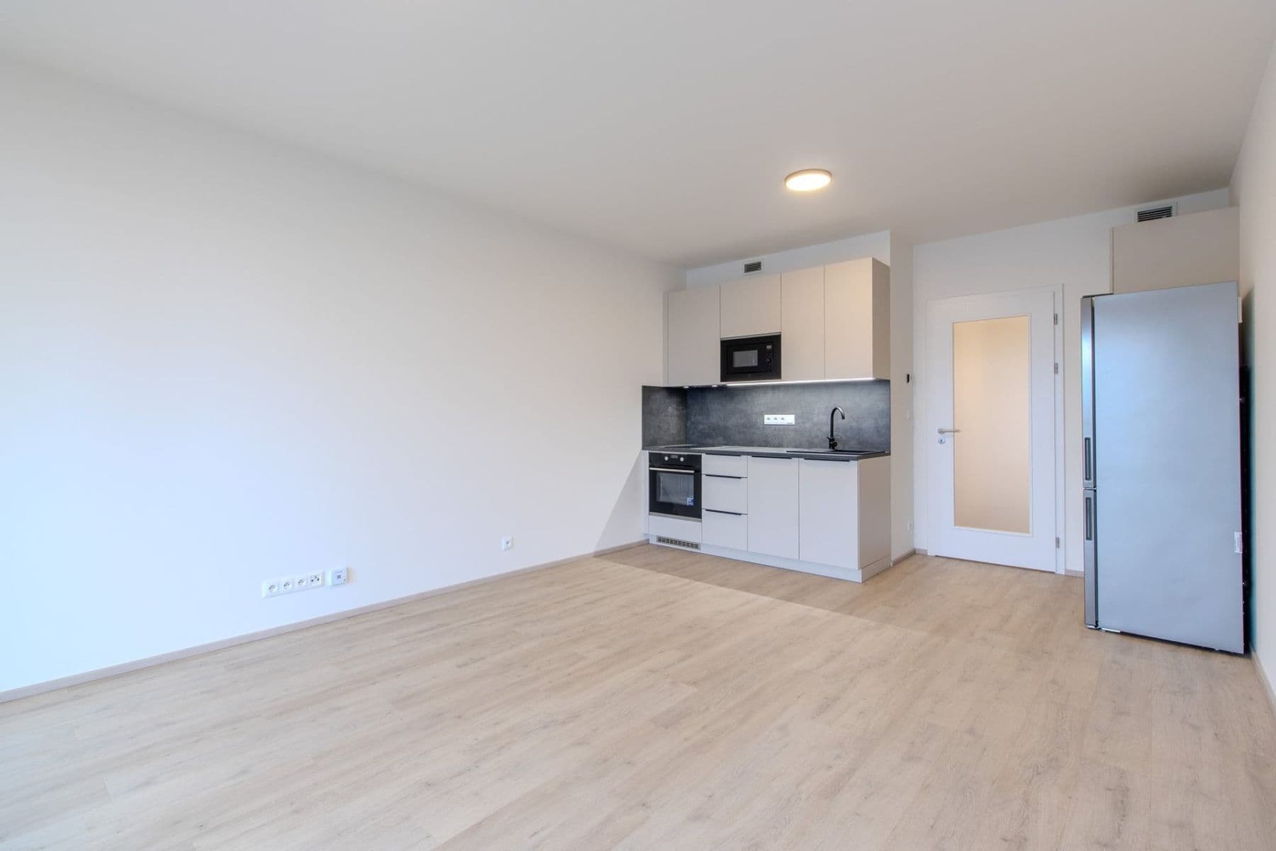 Pronájem bytu 1+kk 33 m², Poděbradská, Praha, Praha Pronájem bytu 1+kk 33 m², Poděbradská, Praha, Praha