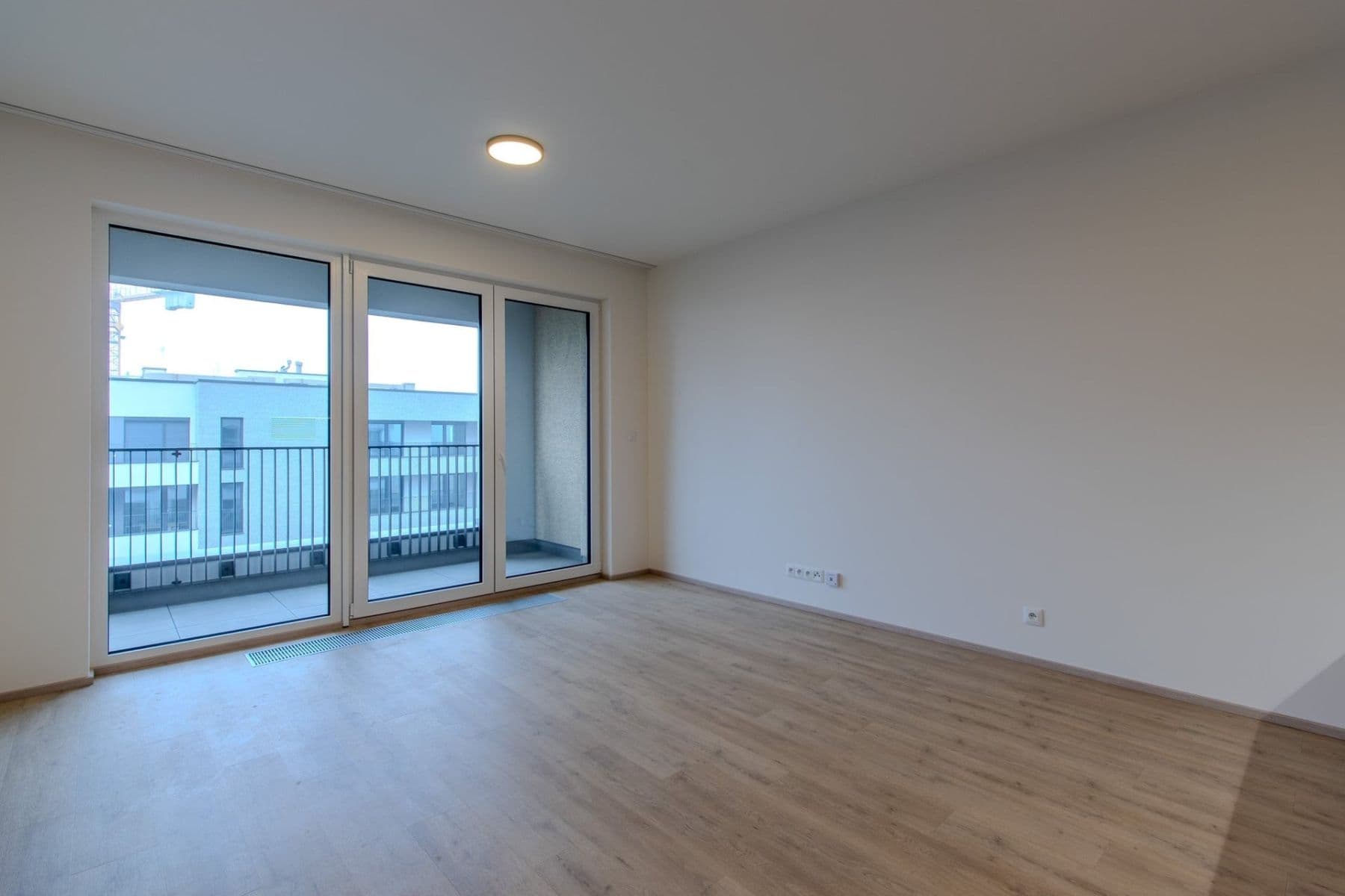 Pronájem bytu 1+kk 33 m², Poděbradská, Praha, Praha Pronájem bytu 1+kk 33 m², Poděbradská, Praha, Praha