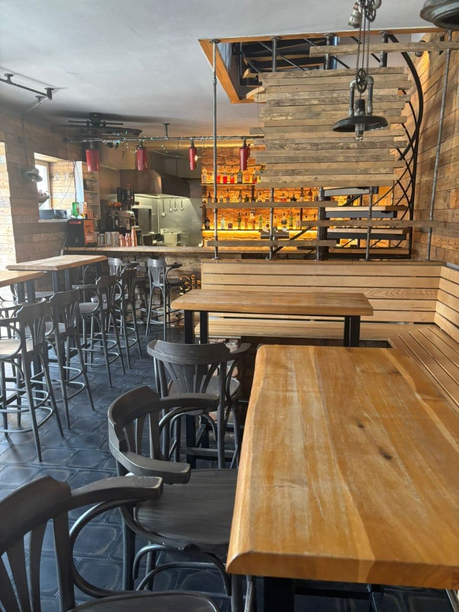 Prodej nebytového prostoru 88 m², Pec pod Sněžkou, Královéhradecký kraj Prodej nebytového prostoru 88 m², Pec pod Sněžkou, Královéhradecký kraj