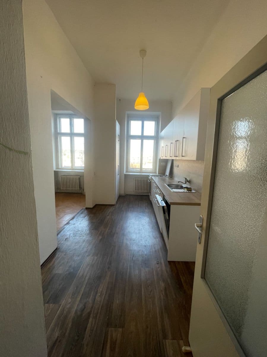 Pronájem bytu 4+1 112 m², Štefánikova, Brno, Jihomoravský kraj Pronájem bytu 4+1 112 m², Štefánikova, Brno, Jihomoravský kraj