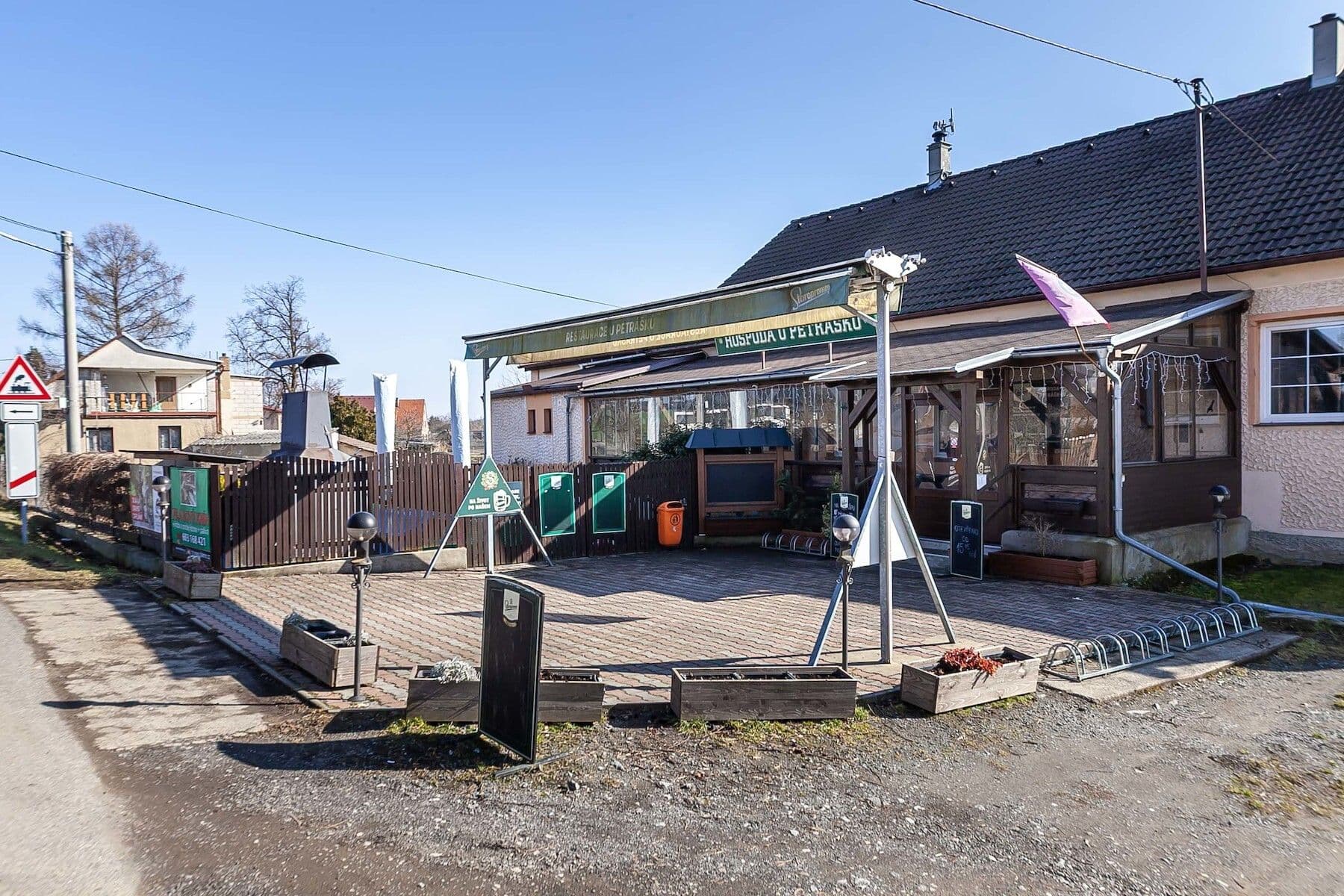 Prodej chaty, chalupy 100 m², pozemek 1.440 m², Malá Hraštice, Středočeský kraj Prodej chaty, chalupy 100 m², pozemek 1.440 m², Malá Hraštice, Středočeský kraj