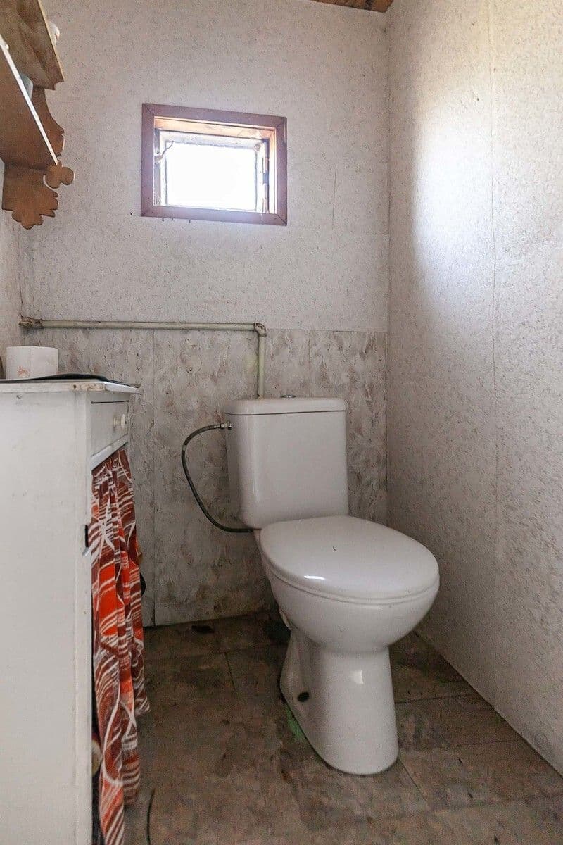 Prodej chaty, chalupy 100 m², pozemek 1.440 m², Malá Hraštice, Středočeský kraj Prodej chaty, chalupy 100 m², pozemek 1.440 m², Malá Hraštice, Středočeský kraj