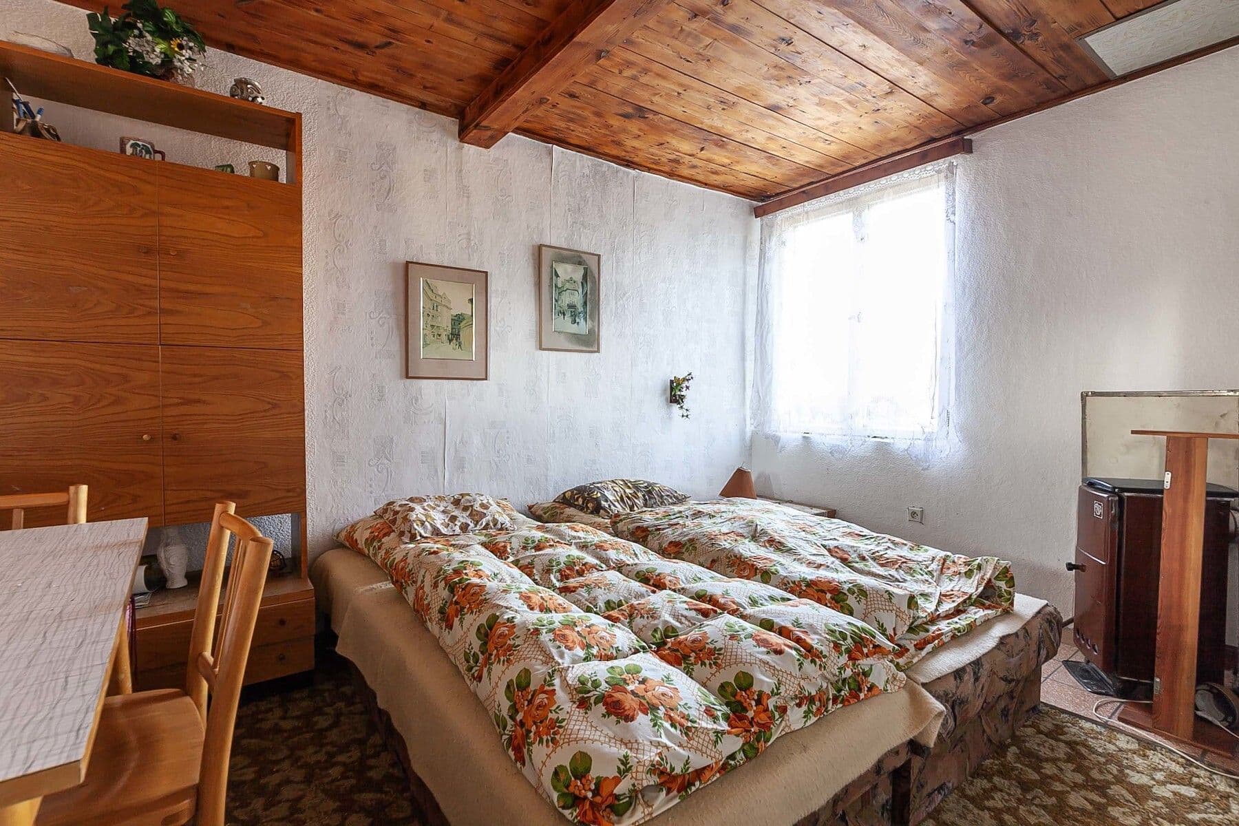 Prodej chaty, chalupy 100 m², pozemek 1.440 m², Malá Hraštice, Středočeský kraj Prodej chaty, chalupy 100 m², pozemek 1.440 m², Malá Hraštice, Středočeský kraj