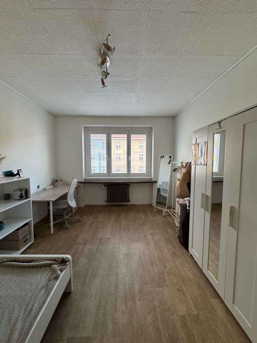 Pronájem bytu 2+1 55 m², Táborská, Praha, Praha Pronájem bytu 2+1 55 m², Táborská, Praha, Praha