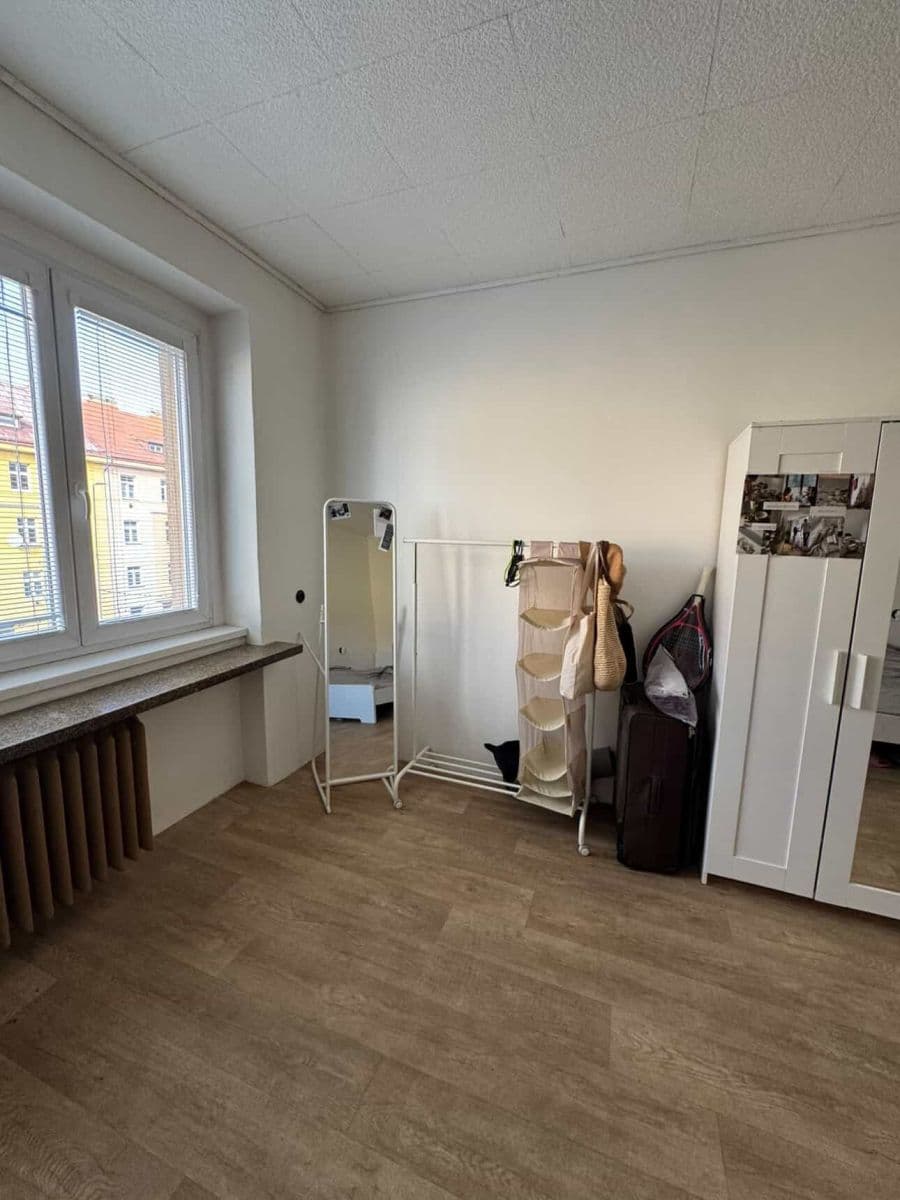 Pronájem bytu 2+1 55 m², Táborská, Praha, Praha Pronájem bytu 2+1 55 m², Táborská, Praha, Praha